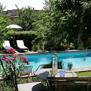 https://les-perluetes.midi-pyreneeshotels.com